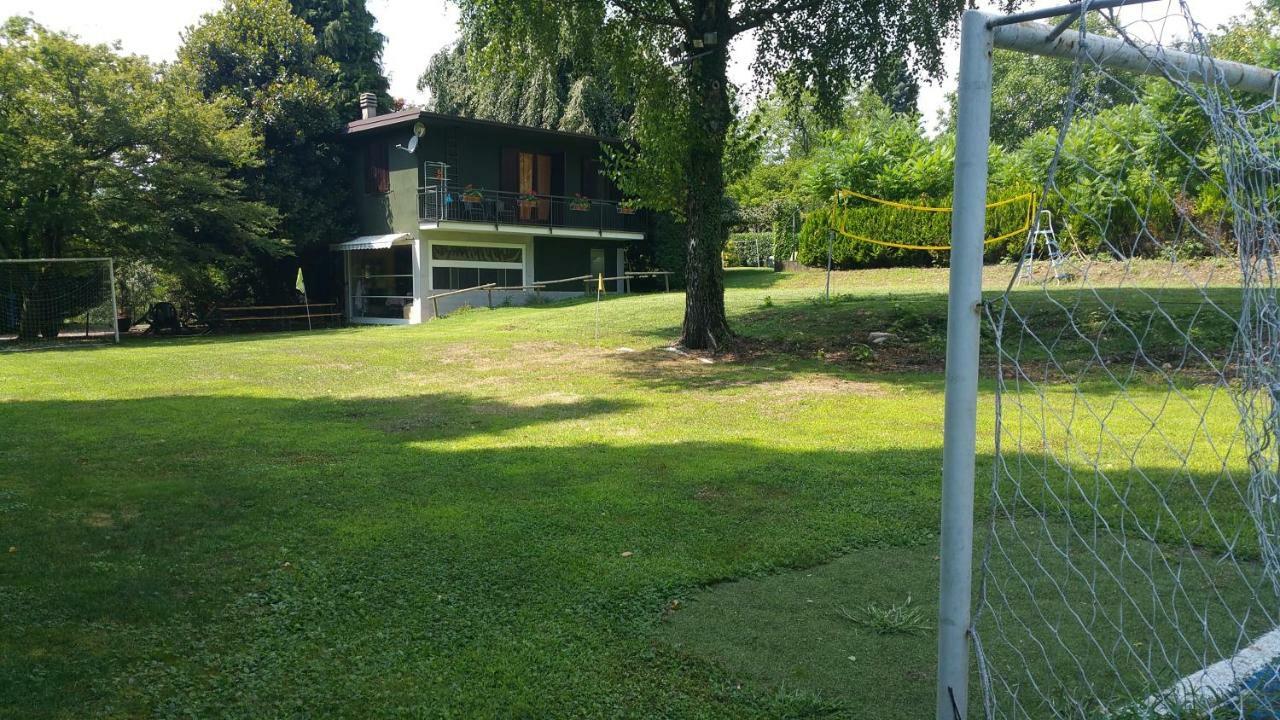 Romagnoli Family Cottage Ameno Eksteriør billede